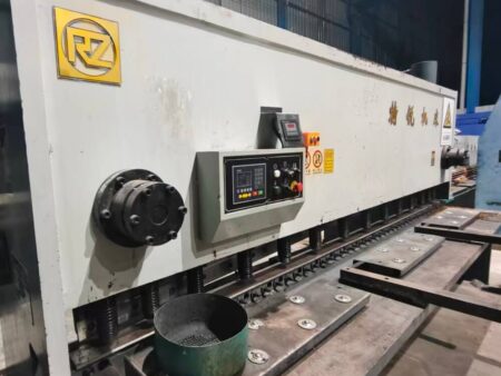 QC11Y Shearing Machine