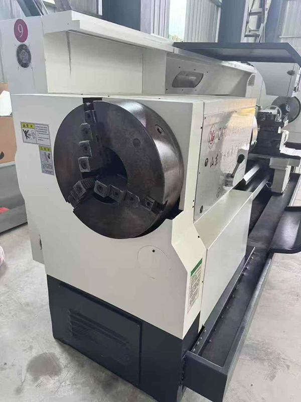 CNC lathe QK1319 - Image 4