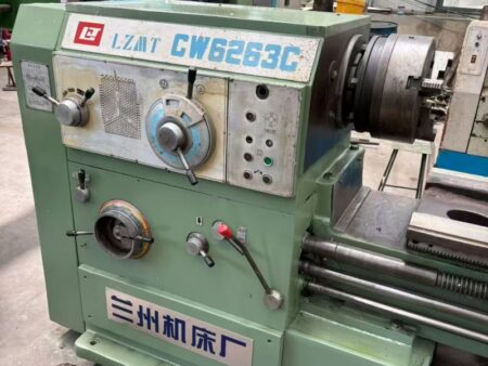 CW6263C horizontal lathe