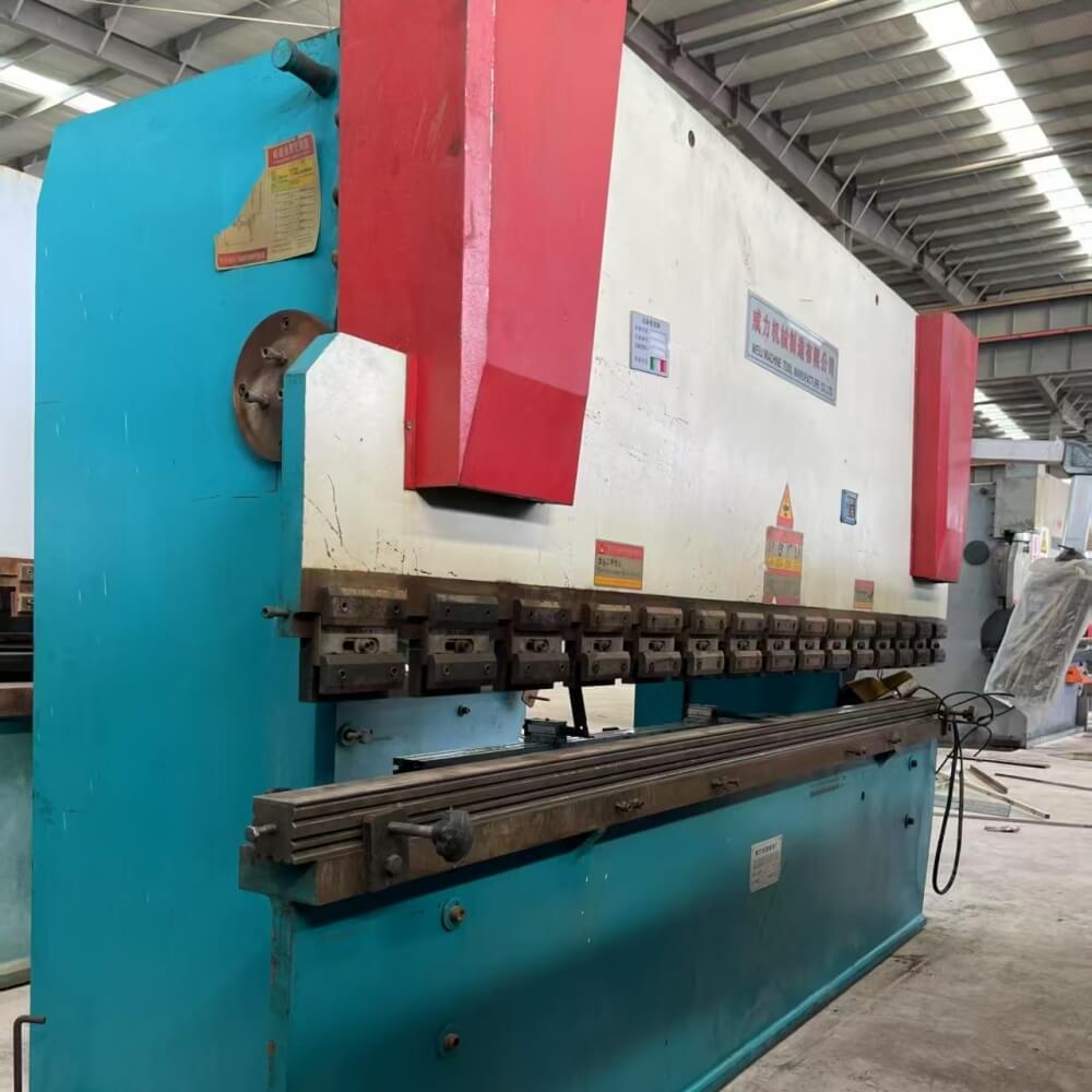 WC67Y - 80T/3200 Bending Machine