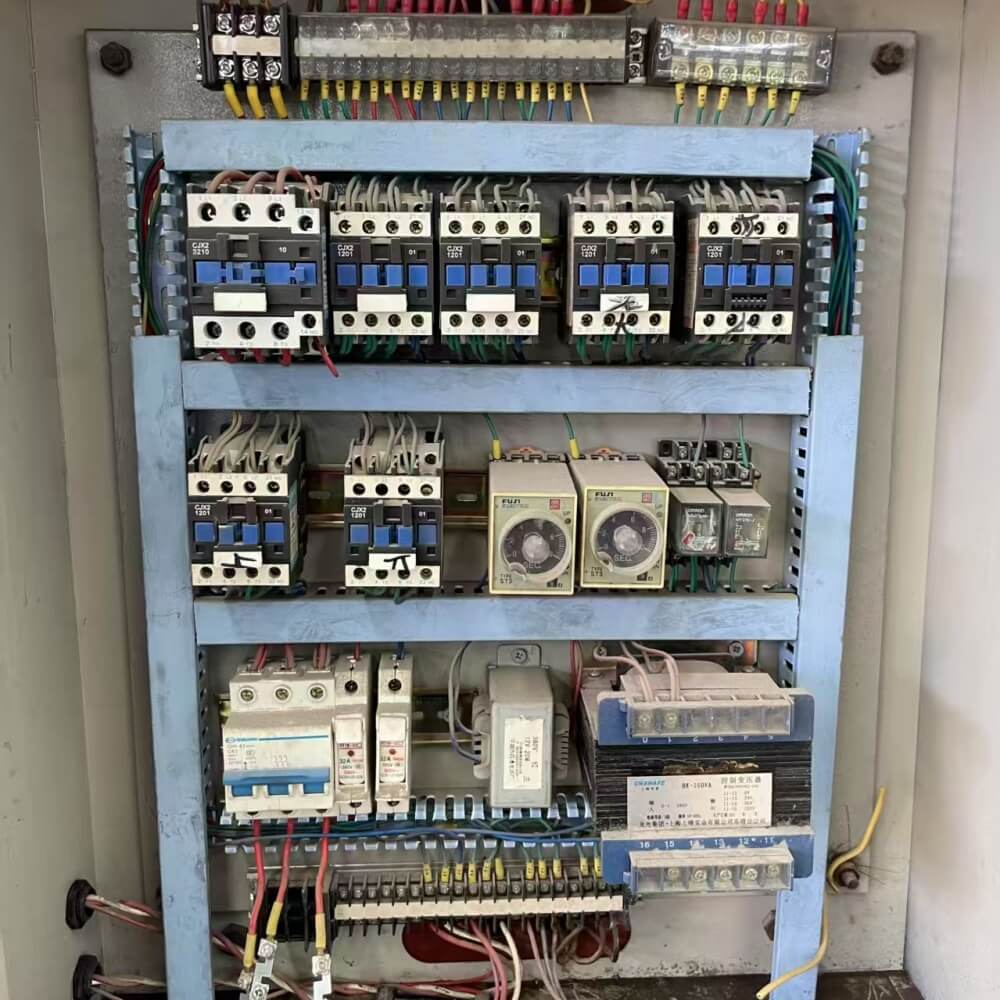 WC67Y - 80T/3200 Bending Machine - Image 3