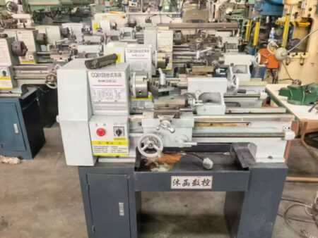 CQ6128 Bench Lathe