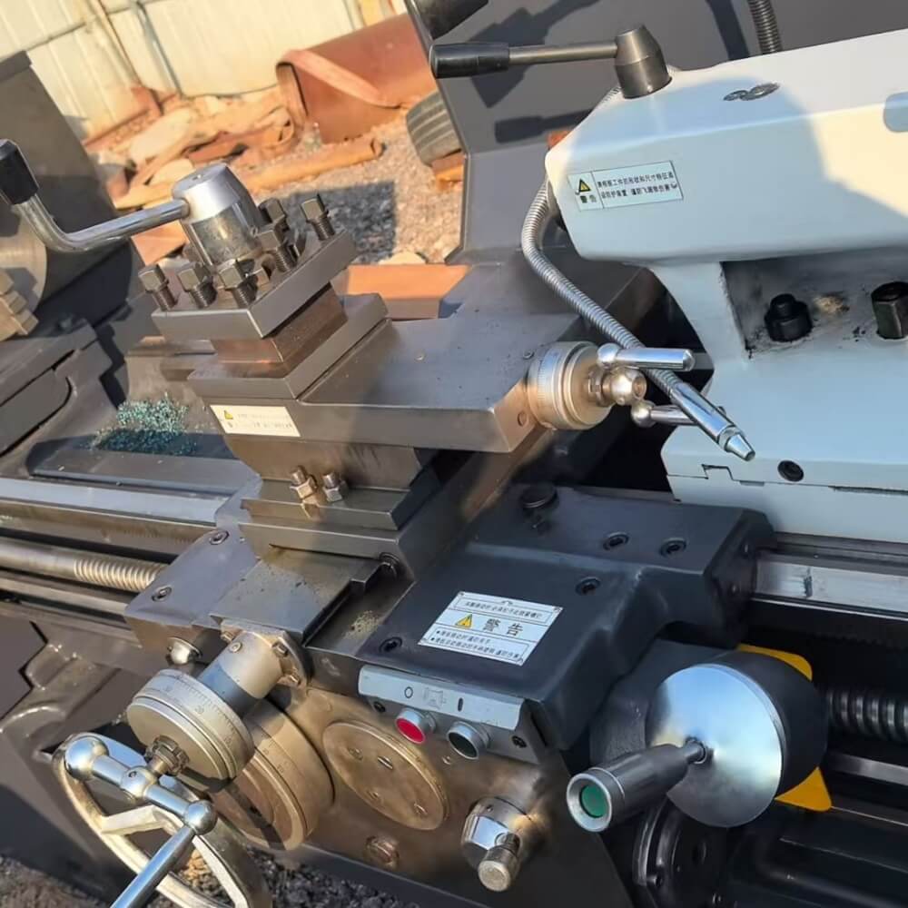 Baoji 6250 Conventional Lathe Machine - Image 4