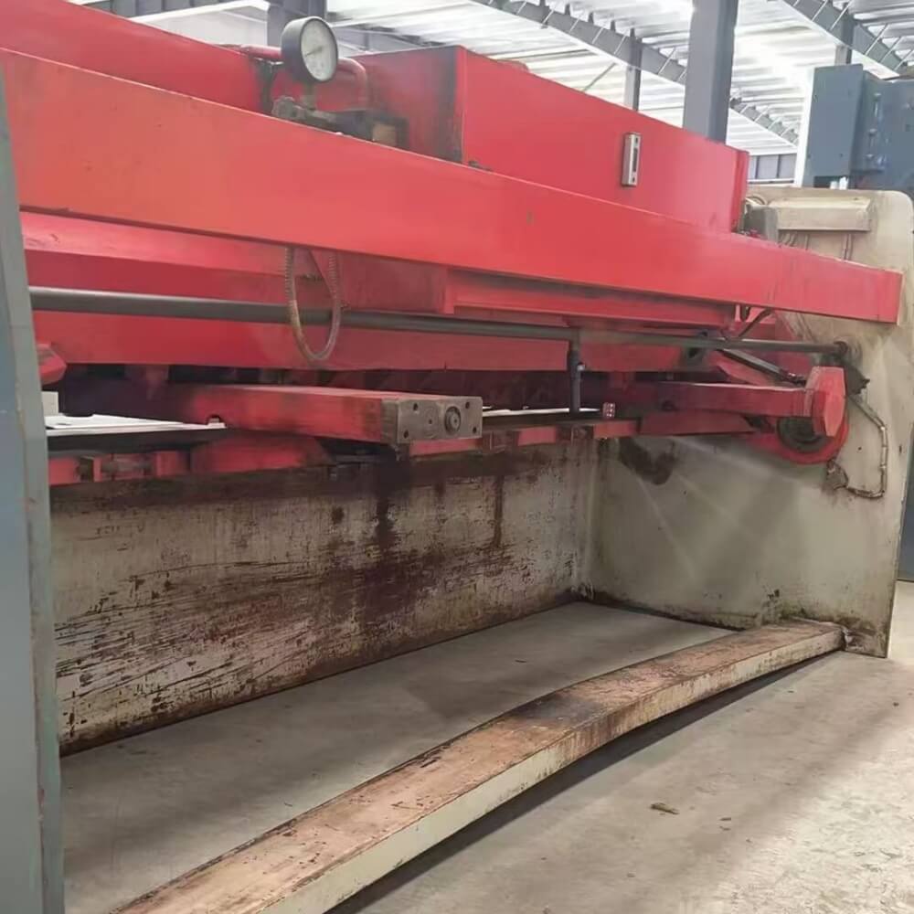 6×3200mm Shearing Machine - Image 4