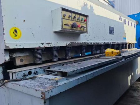 8*4000mm Shearing Machine