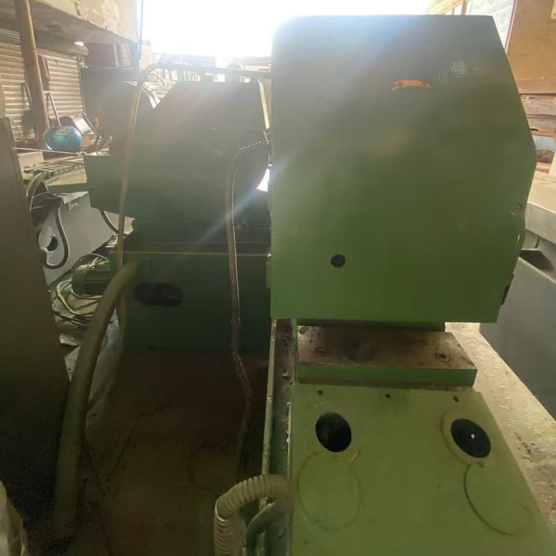 M1332B Cylindrical Grinder - Image 2