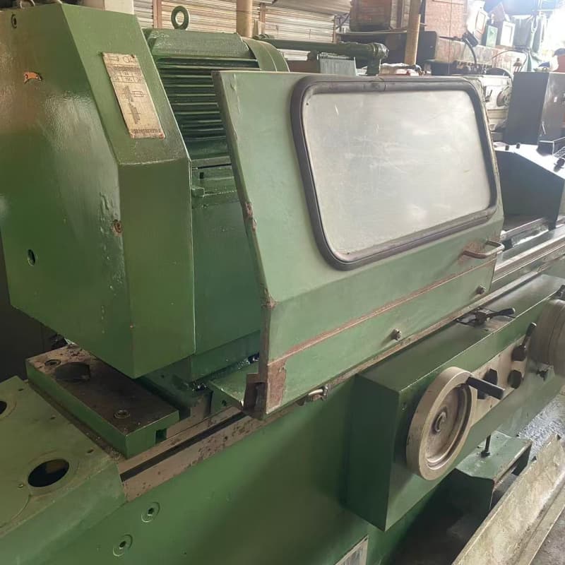 M1332B Cylindrical Grinder - Image 4