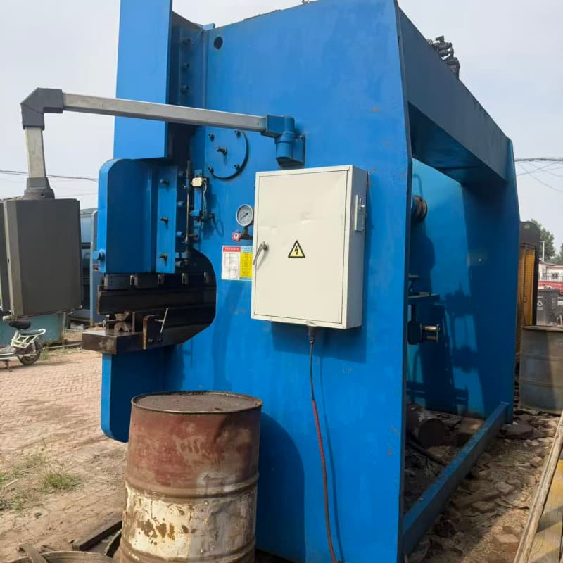 WC67Y-250/4000 Hydraulic Plate Bending Machine - Image 2