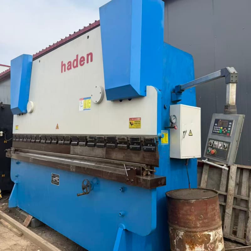 WC67Y-250/4000 Hydraulic Plate Bending Machine - Image 4