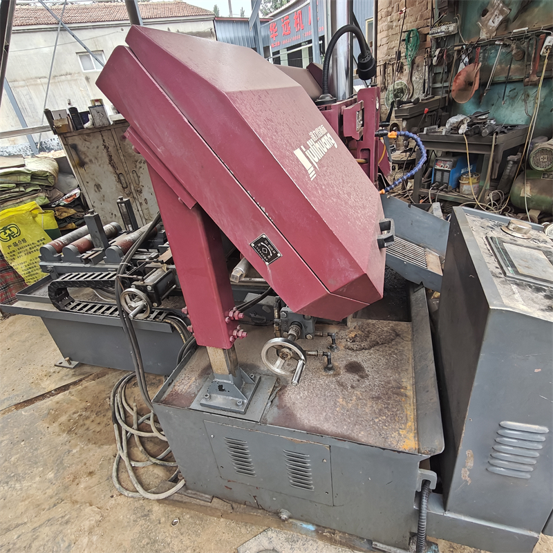 GZK4230 Band Saw Machine - Image 6