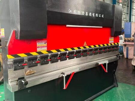 Yangli WC67Y-125T Hydraulic Press Brake (125T × 3200mm)