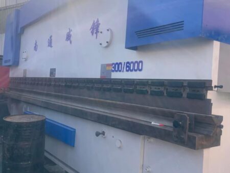 300T × 6m Heavy-Duty CNC Press Brake