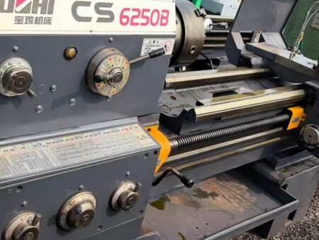 Baoji CS6250B*2000mm Used Lathe