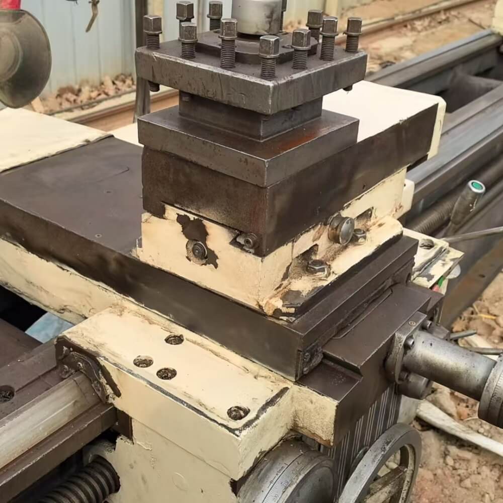 Shenyang CW6280B × 3000mm Used Gap Bed Lathe - Image 2