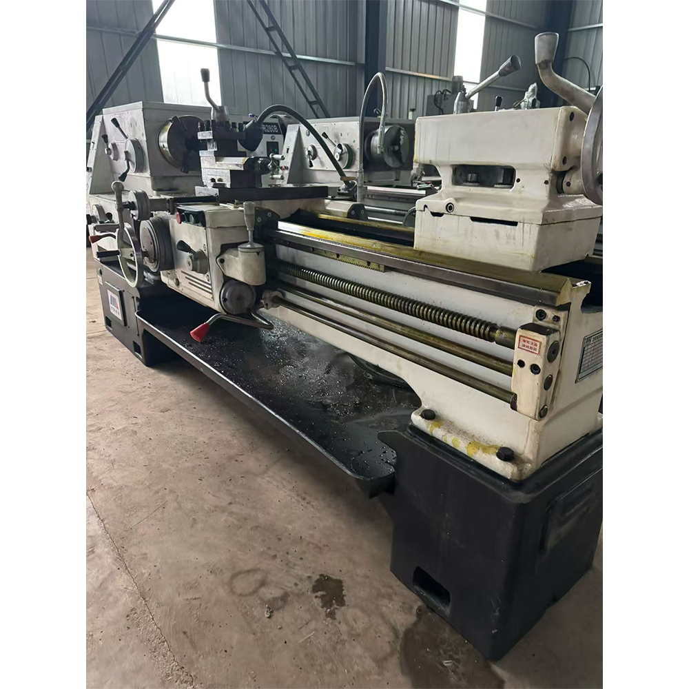 Shenyang 1.5m CA6150B used lathe - Image 2